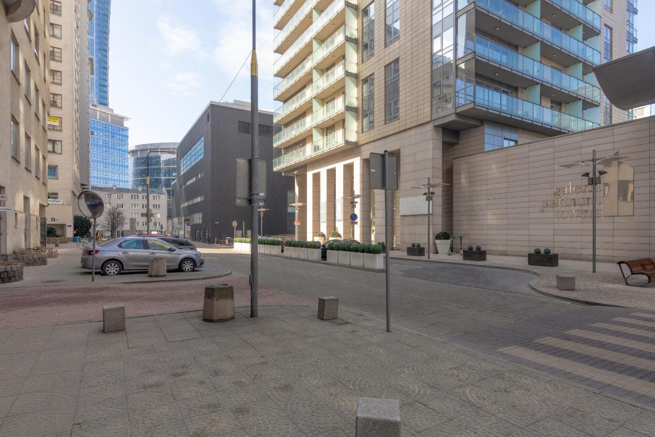 Grzybowska Platinum Apartment Tower A Warschau Exterior foto